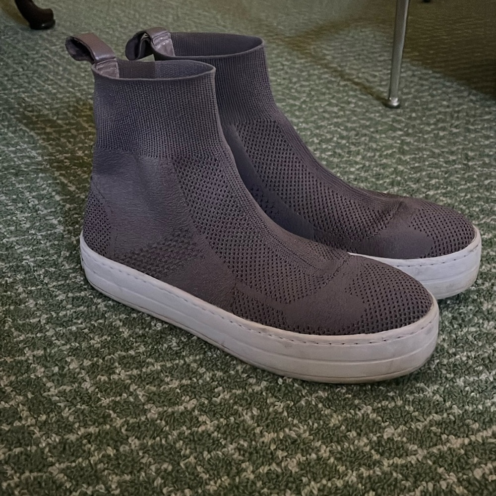 J Slides boots